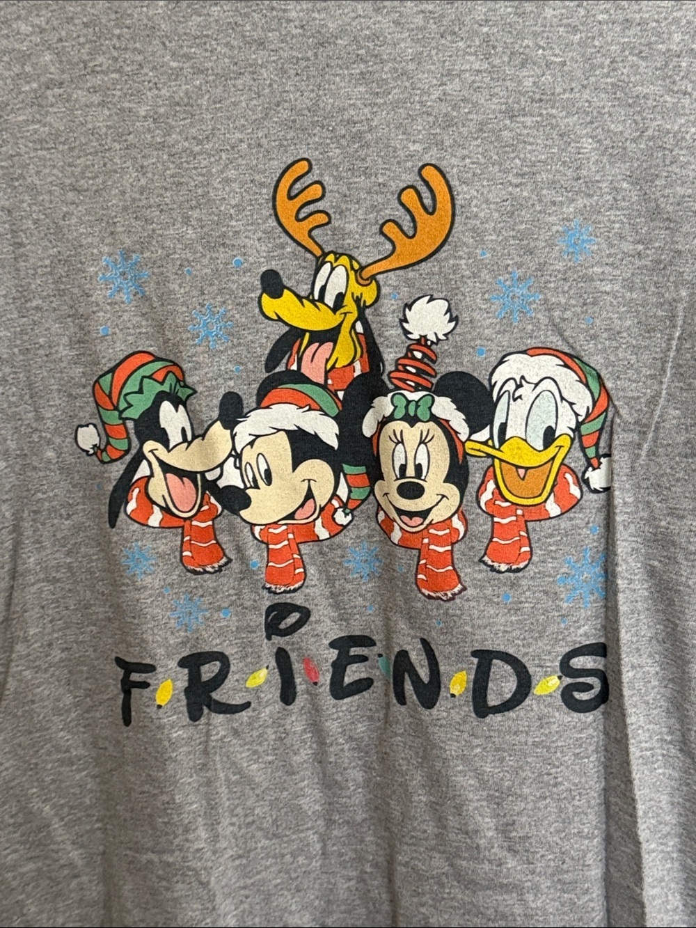 Gildan Gray Disney Friends Holiday Graphic Tee - Picture 4 of 7